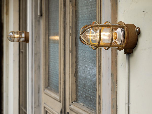 BEACH HOUSE（ビーチハウス）ウォールランプ-S　（屋内外兼用）