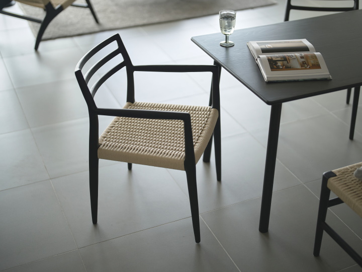 アルネアームチェア ALNE ARM CHAIR F7-135 【FORM】フォーム