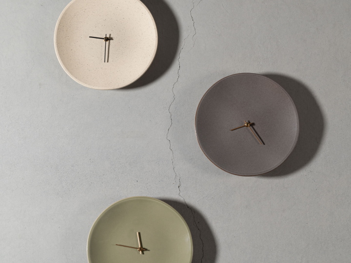 陶磁器 ウォールクロック WALL CLOCK F9-301 【FORM】フォーム