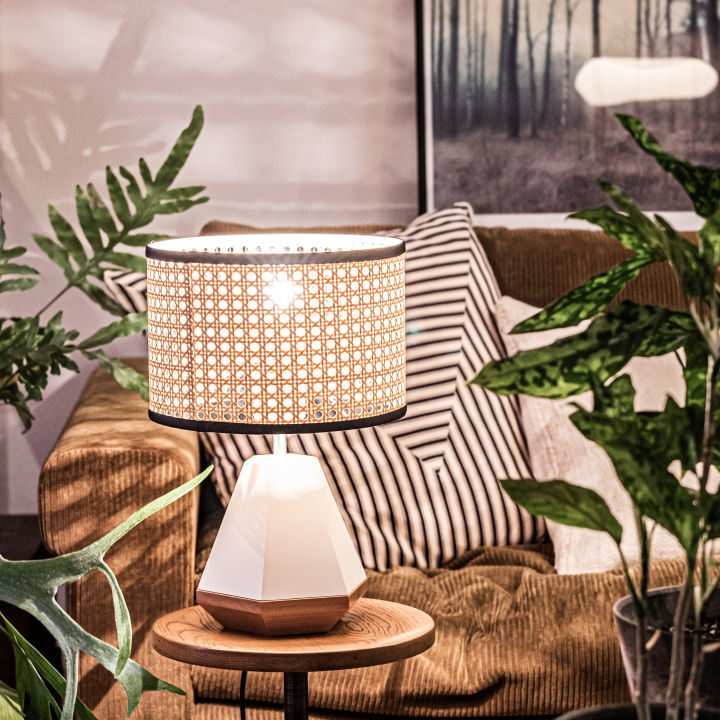 FRUSTUM フラスタム テーブルライト AMPAERSAND AMP-L033 L034【エルコミューン】