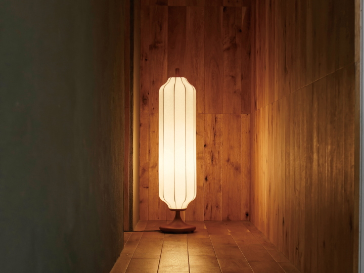 コルムナ COLUMNA フロアライト LT-4663 【INTERFORM】インターフォルム