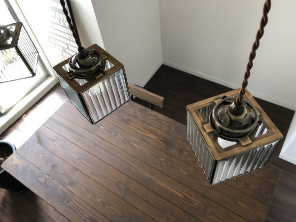 KOSTKA（コストカ）ダングル4ペンダントランプ