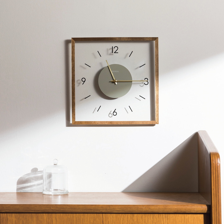 ラトゥリ LATURI ウォールクロック（掛け時計）  CL-4424【INTERFORM】インターフォルム