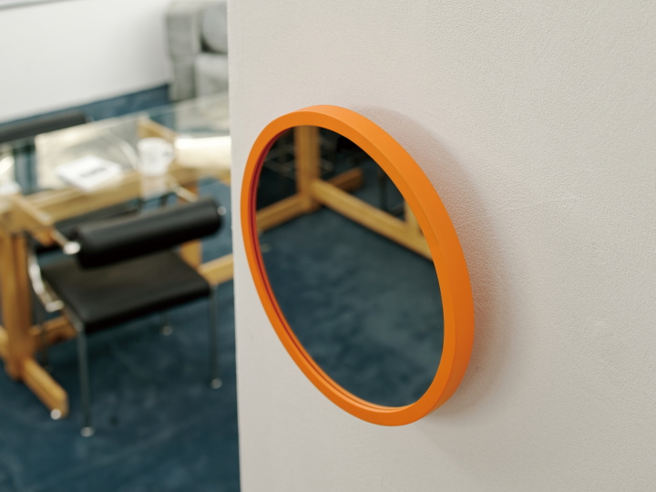 ペコネン ウォールミラー PEKONEN MIRROR 扉付き 壁掛け鏡 HM-4629 【INTERFORM】 インターフォルム