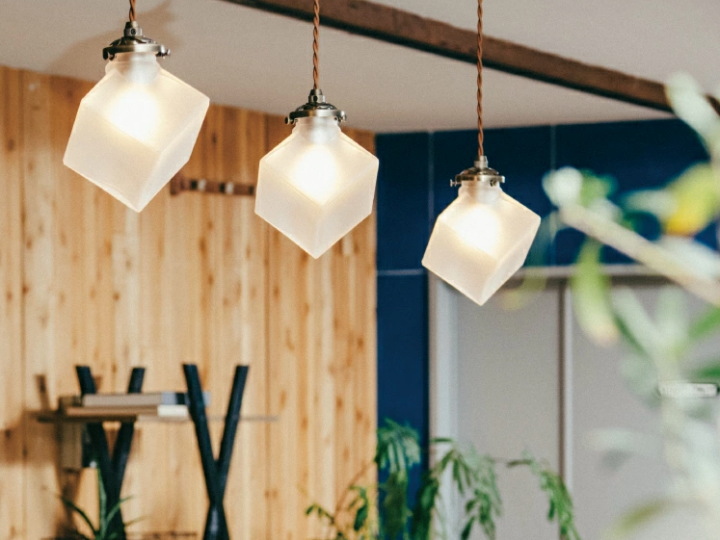 インターフォルム　INTERFORM　Quadrato クアドラト　ペンダントライト　E17　バブル　引掛けシーリング　電球別売　LT-2656BU インターフォルム INTERFORM Quadrato クアドラト ペンダントライト