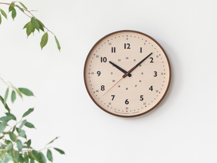 森のすくすくクロック MORINO SUKUSUKU CLOCK CH-081RD/OR/GR【INTERZERO】インターゼロ 設置イメージ
